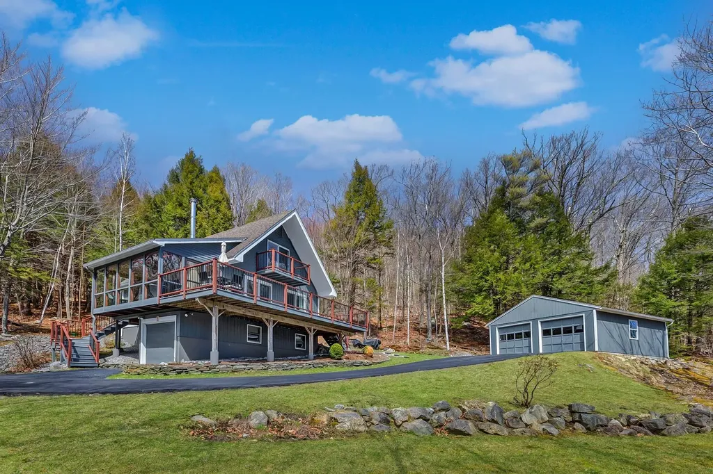 344 Chalk Pond Road Newbury NH 03255