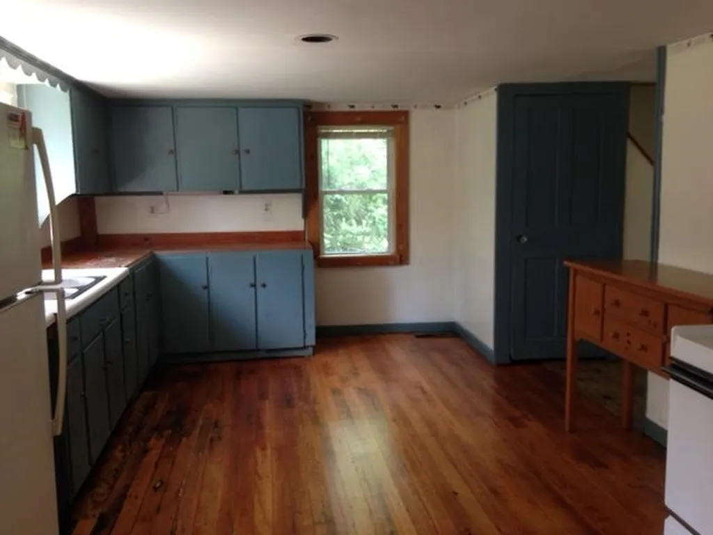 1396 Nh Route 120 Cornish NH 03745