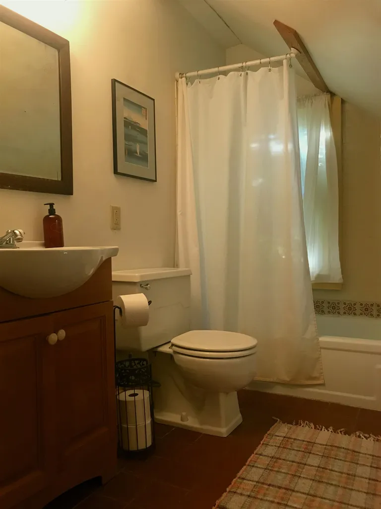 1062 Forrest Road Bridport VT 05734