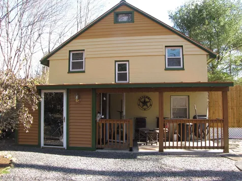 15 Vt Route 30 Newfane VT 05345