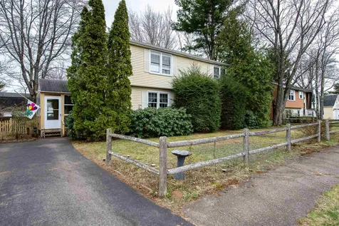 10 Pinkham Avenue Somersworth NH 03878