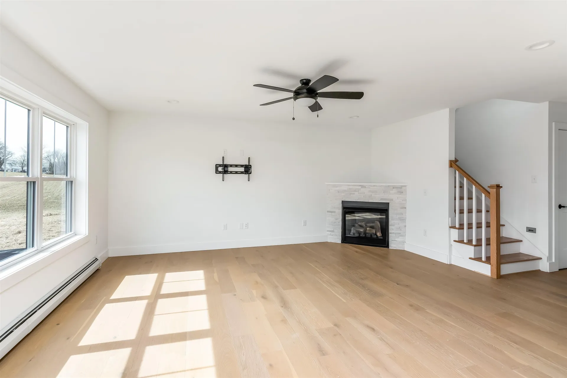 6851 Spear Street Charlotte VT 05445