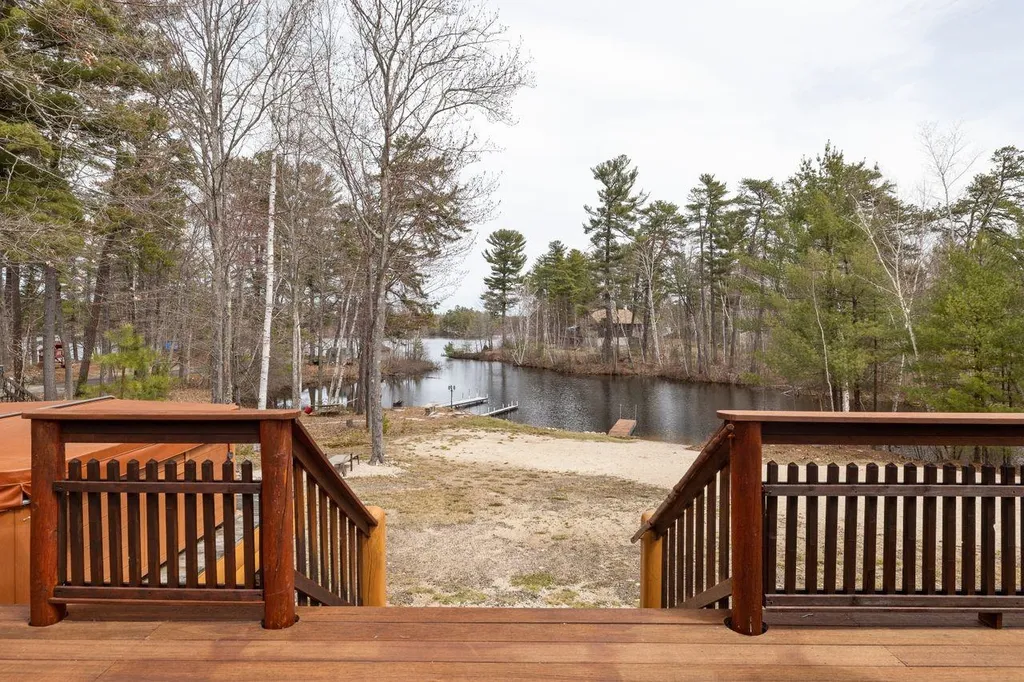 18 Monique Drive Wakefield NH 03830