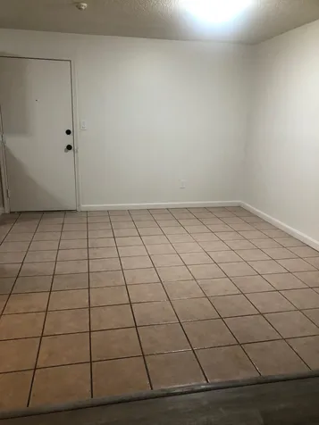 2 Lancelot Court Salem NH 03079