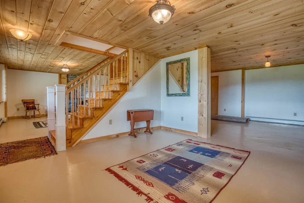 428 Justin Morrill Highway Strafford VT 05072