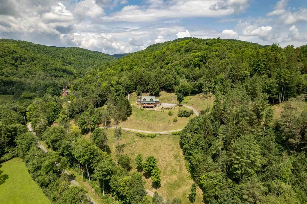 428 Justin Morrill Highway Strafford VT 05072