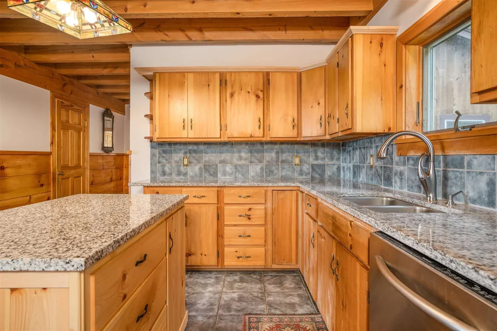 428 Justin Morrill Highway Strafford VT 05072