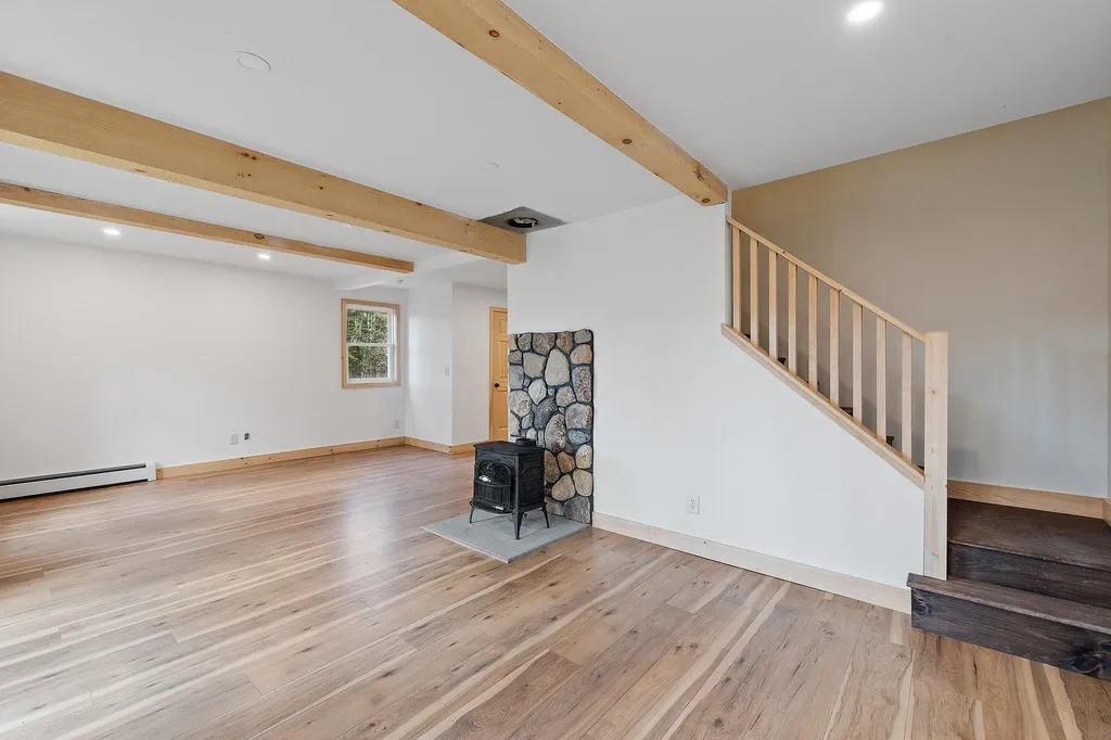 385 Brookwood Park Road Bristol NH 03222