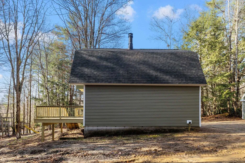 385 Brookwood Park Road Bristol NH 03222