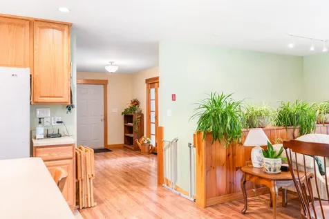 10 Wallys Way Newport NH 03773