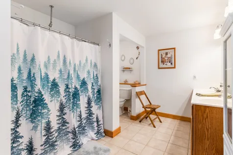 10 Wallys Way Newport NH 03773