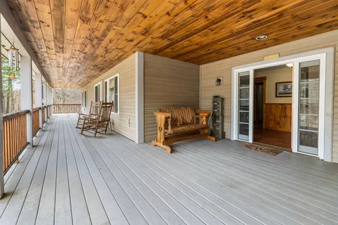 10 Wallys Way Newport NH 03773