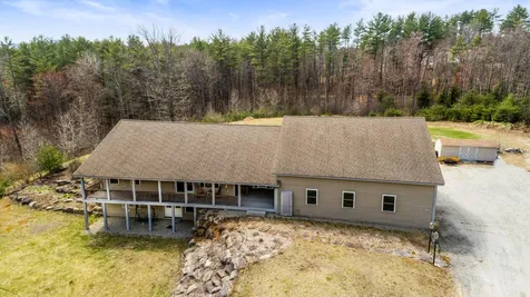 10 Wallys Way Newport NH 03773