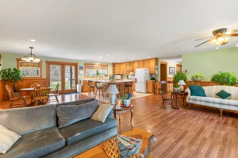 10 Wallys Way Newport NH 03773