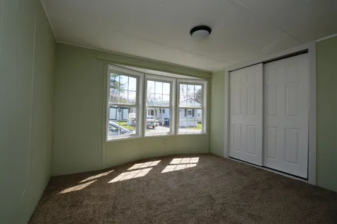198 Penny Lane Shelburne VT 05482