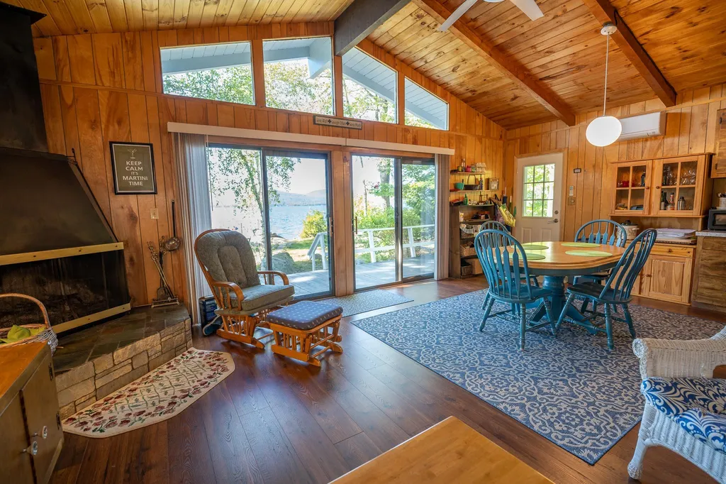 46 Big Barndoor Island Alton NH 03809