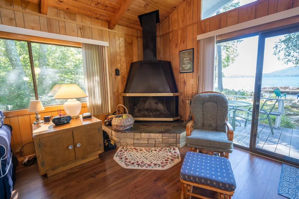 46 Big Barndoor Island Alton NH 03809