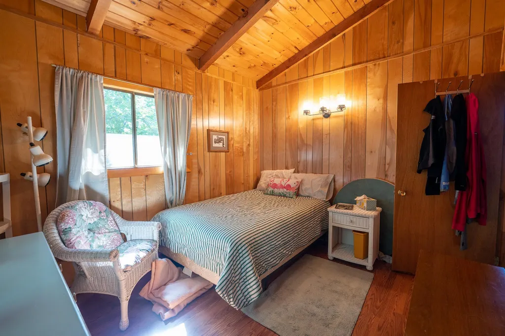 46 Big Barndoor Island Alton NH 03809