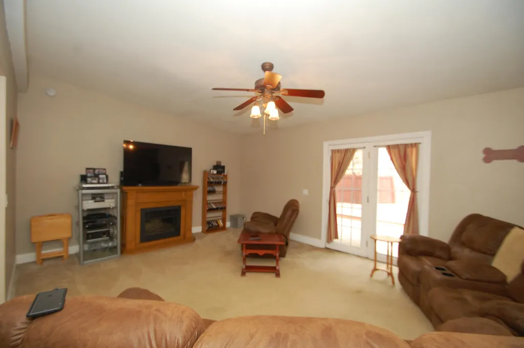 91 Straw Road Manchester NH 03102