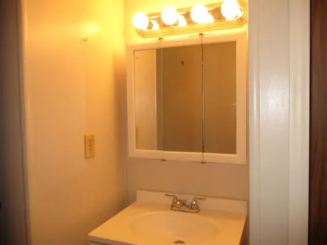 10 Mayhew Road Campton NH 03223