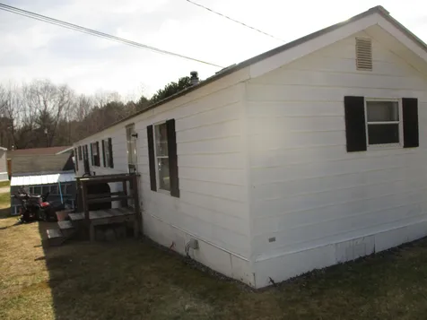10 Mayhew Road Campton NH 03223