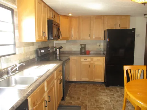 10 Mayhew Road Campton NH 03223