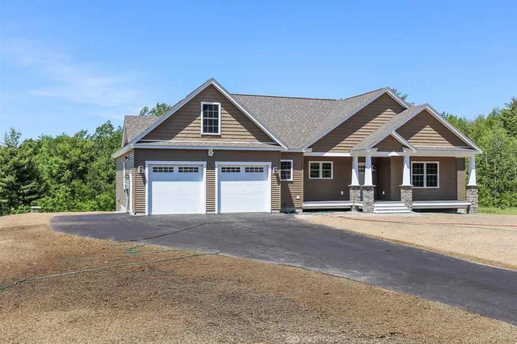 26 Windsong Place Meredith NH 03253
