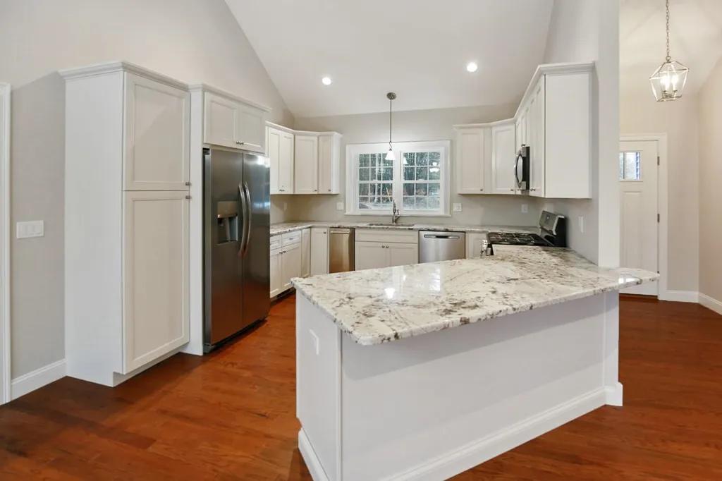 26 Windsong Place Meredith NH 03253