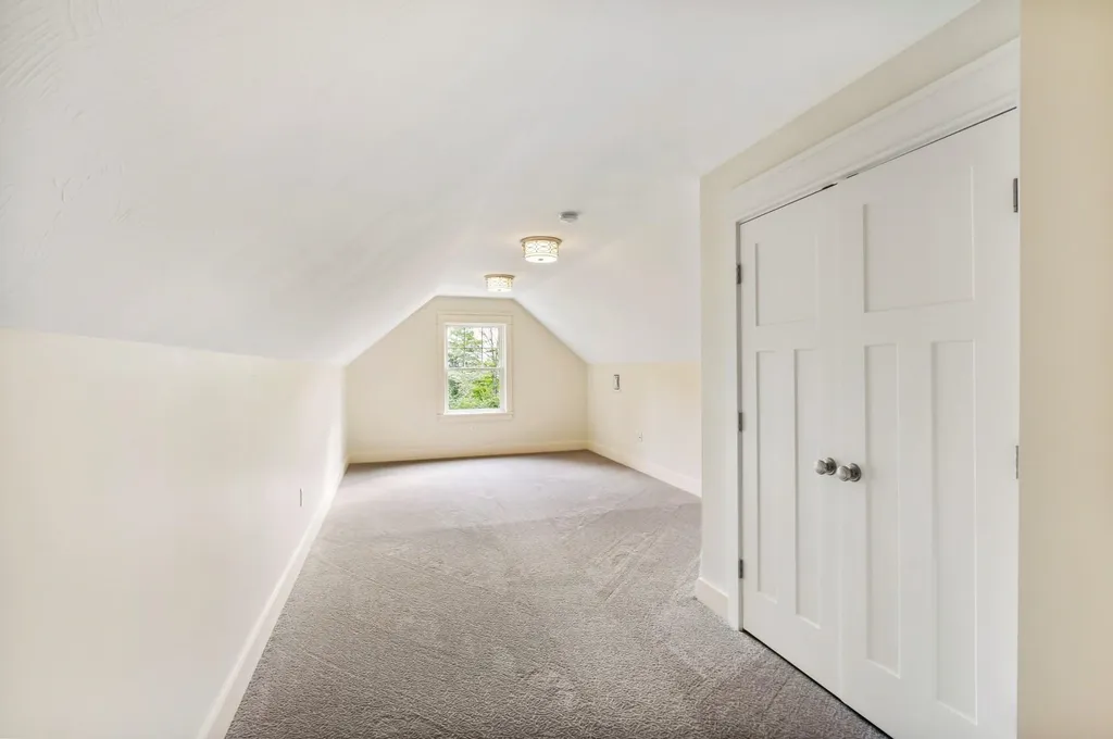 26 Windsong Place Meredith NH 03253