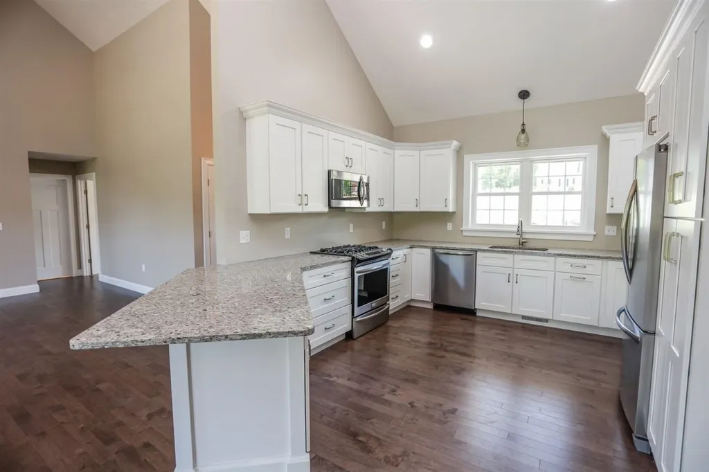 26 Windsong Place Meredith NH 03253