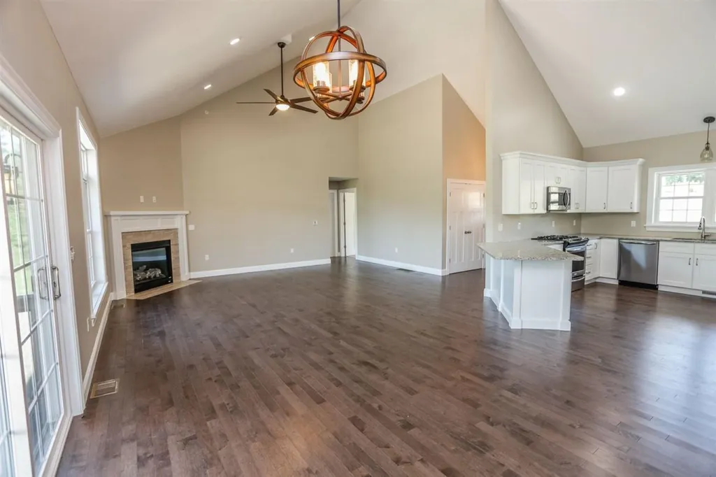 26 Windsong Place Meredith NH 03253