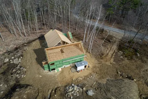 26 Windsong Place Meredith NH 03253