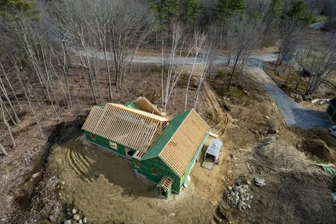 26 Windsong Place Meredith NH 03253