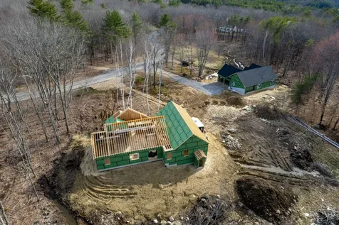 26 Windsong Place Meredith NH 03253