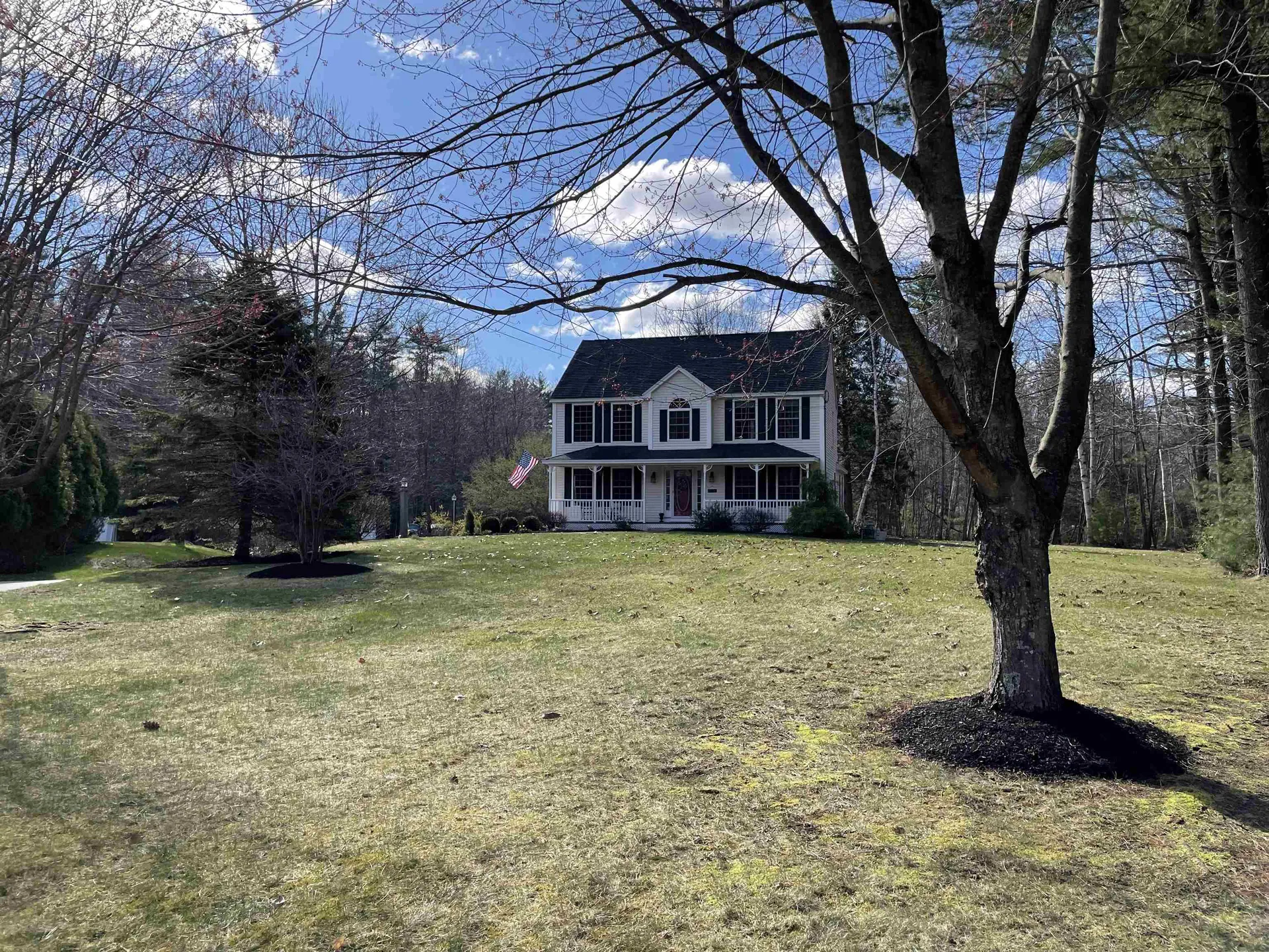 3 Laurens Circle Sandown NH 03873