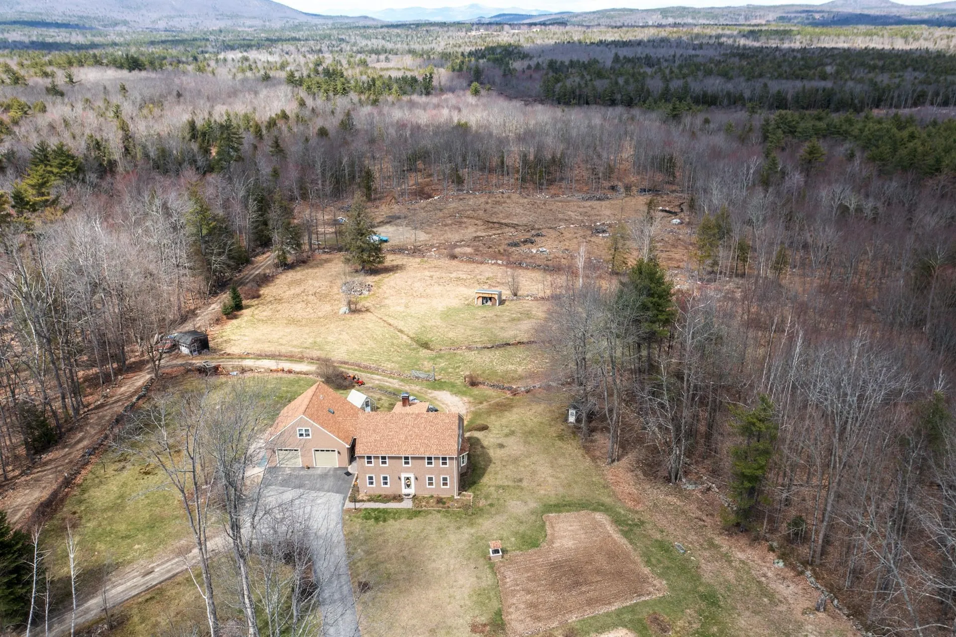 311 Stockbridge Corner Road Alton NH 03809