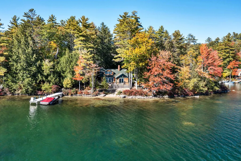 2 Hermit Island Moultonborough NH 03254