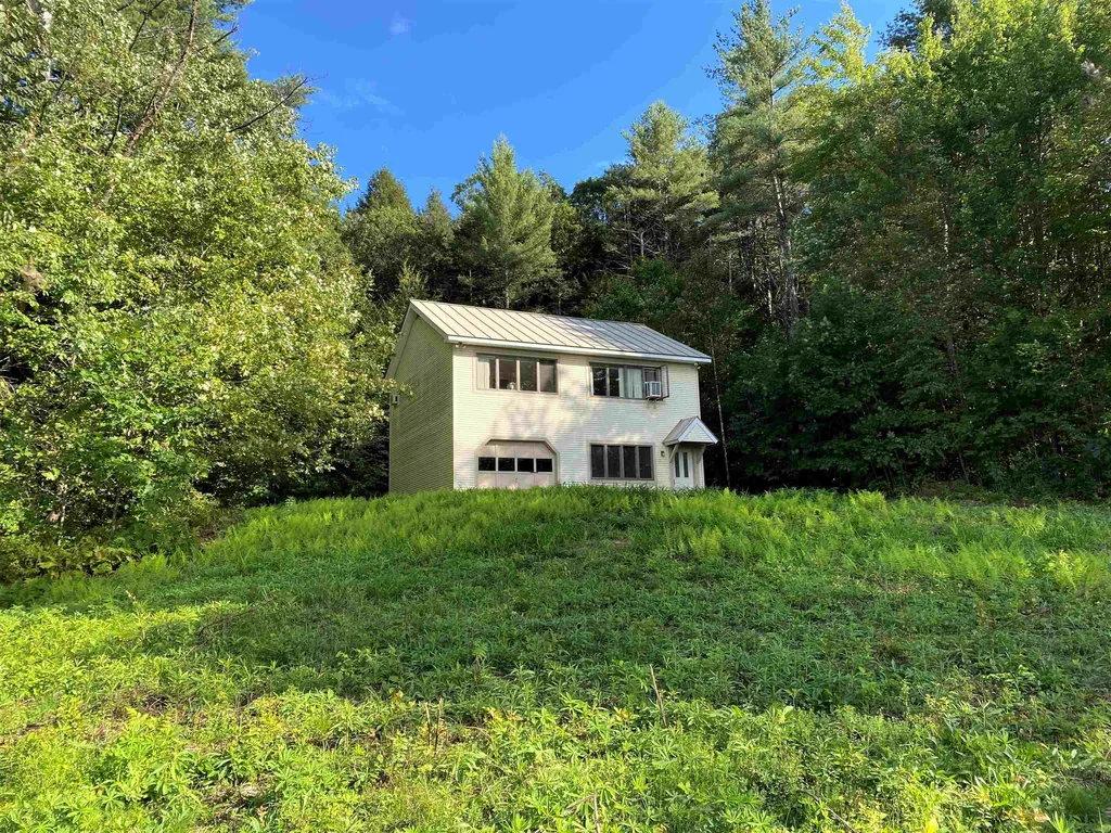 224 Chester Arthur Road Hartford VT 05059
