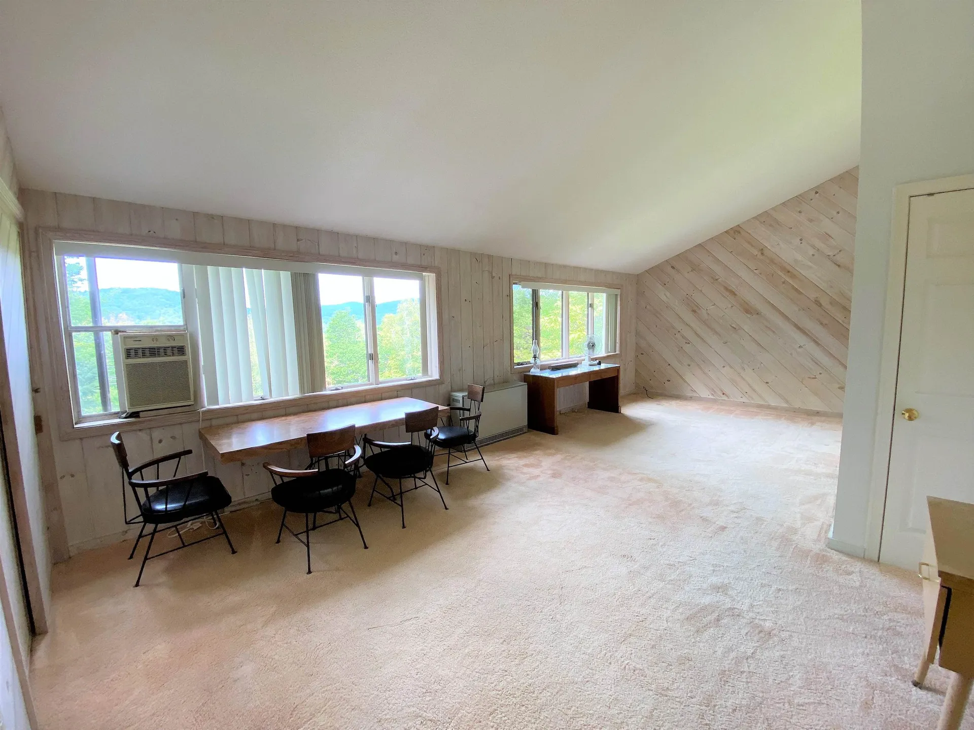 224 Chester Arthur Road Hartford VT 05059