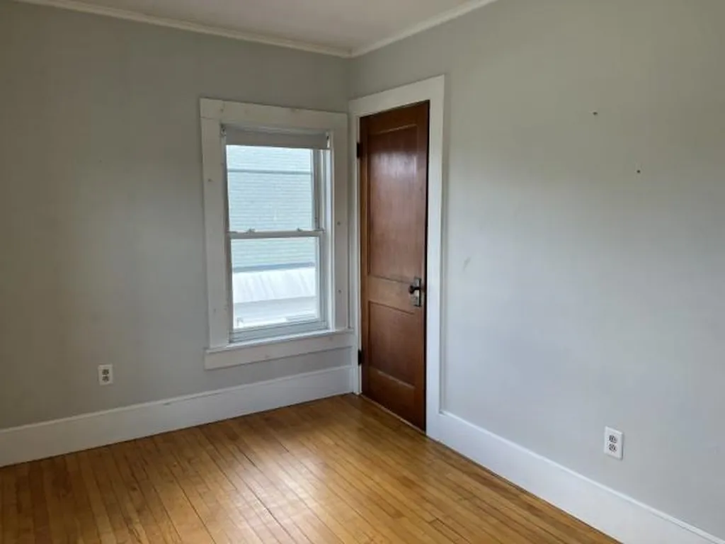110 S Main Street Newport NH 03773