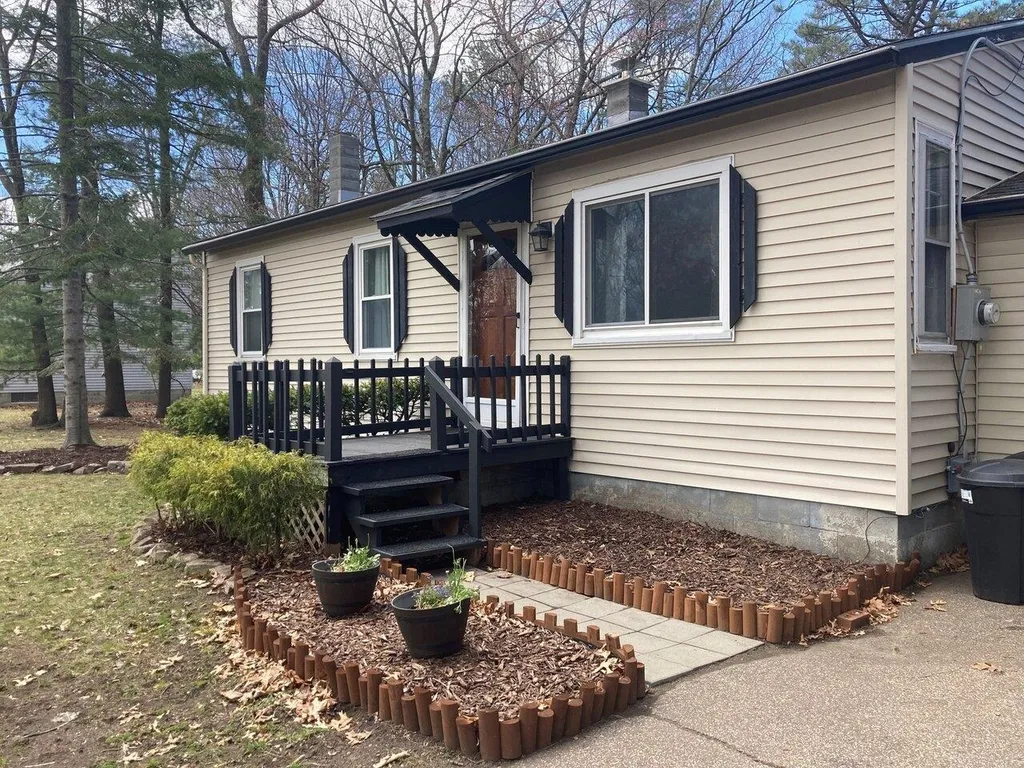 204 Greenwood Drive Colchester VT 05446