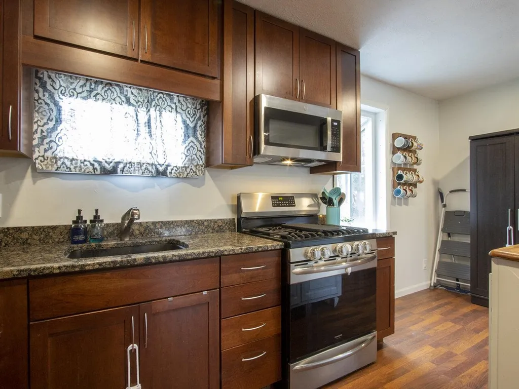 204 Greenwood Drive Colchester VT 05446