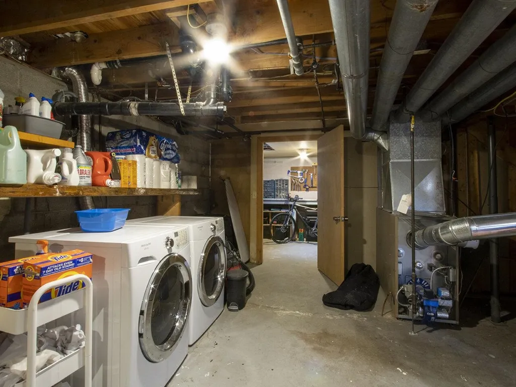 204 Greenwood Drive Colchester VT 05446