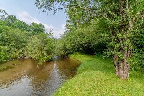 102 Beattie Lane Manchester VT 05255