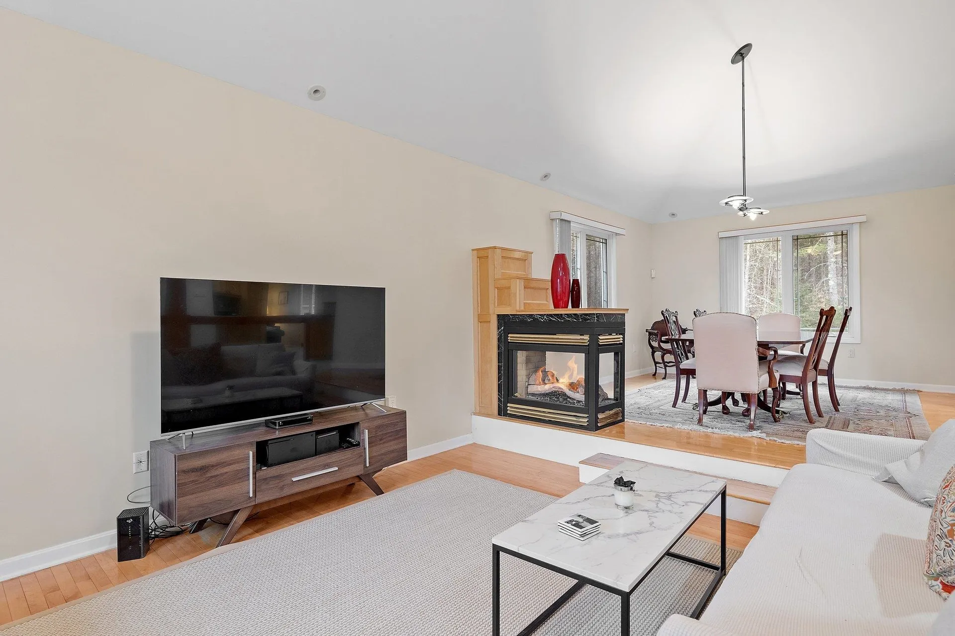 8 Frances Drive Deerfield NH 03037