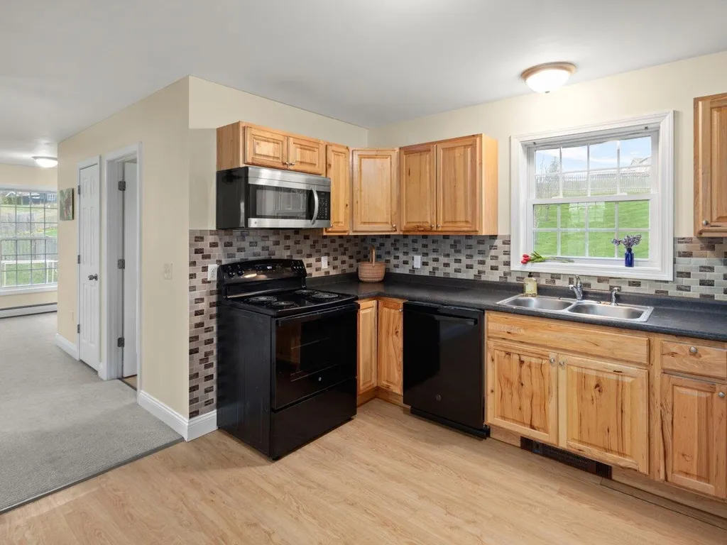 68 Butler Street Fairfax VT 05454