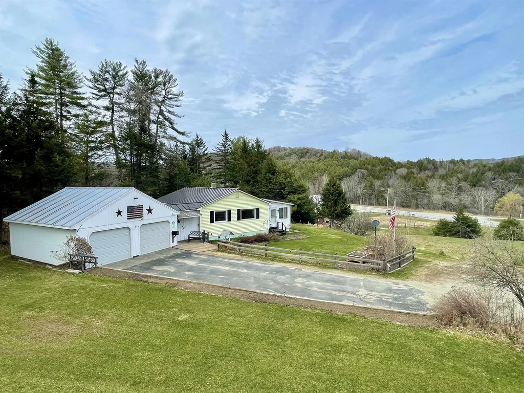 70 Taplin Hill Road Bradford VT 05033