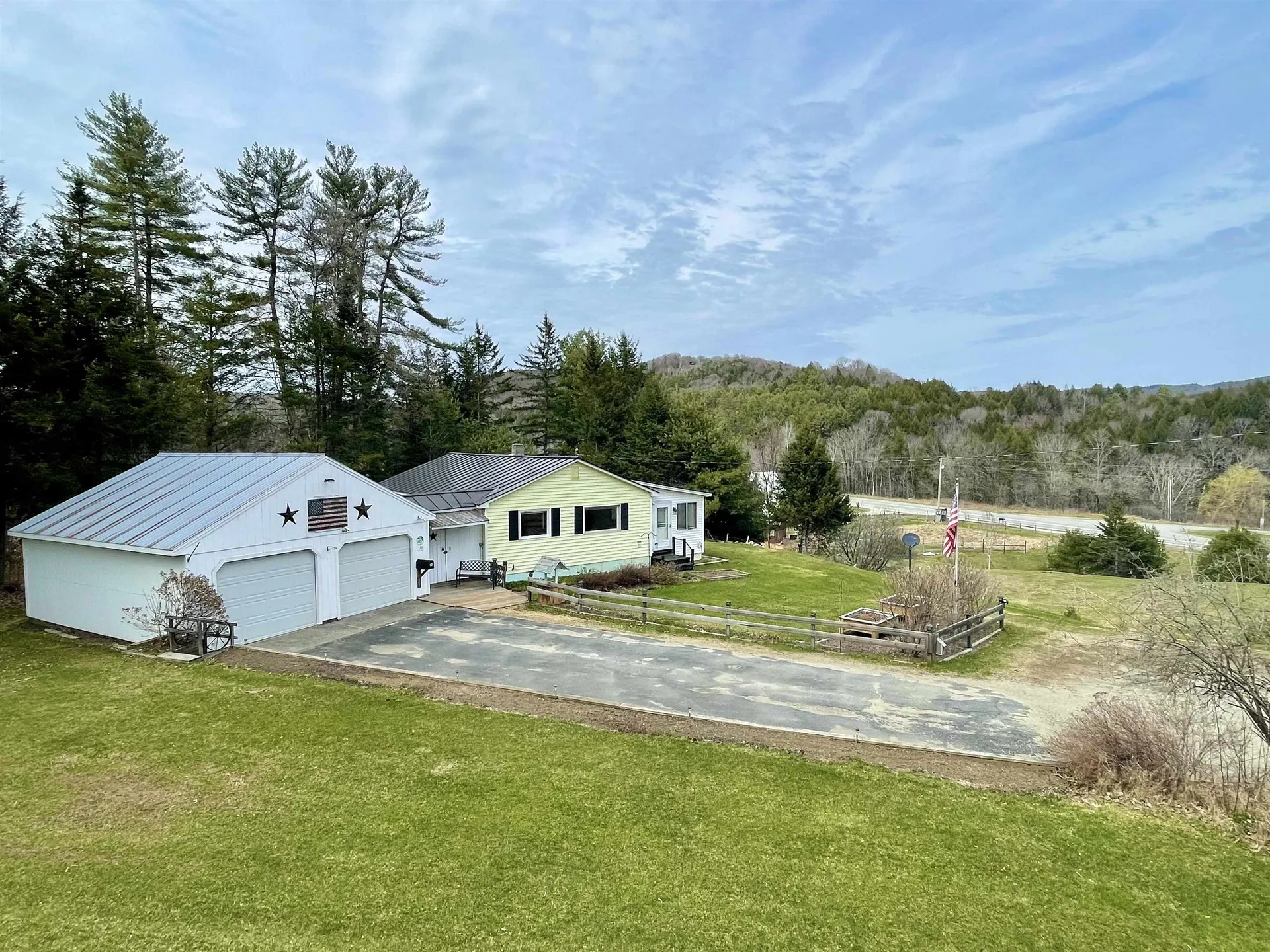70 Taplin Hill Road Bradford VT 05033