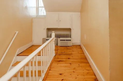 6-8 Elm Street Newmarket NH 03857
