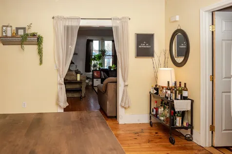 6-8 Elm Street Newmarket NH 03857